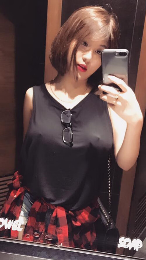 九游官网入口-乔纳·隆戈：1995年世界杯上的英雄，打破全黑队进攻纪录